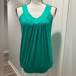 Pretty good crochet halter top blouse green S